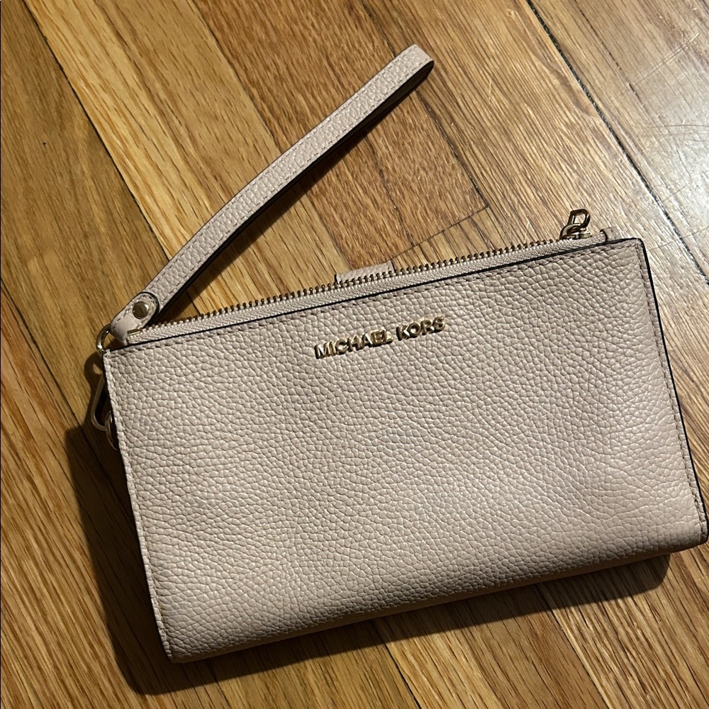 Michael Kors Beige Wristlet